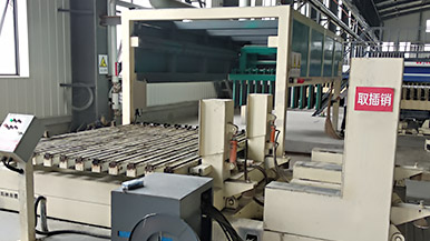 隔墻板成型設(shè)備-空心墻板機(jī)械設(shè)備-綠色節(jié)能板材設(shè)備專業(yè)制造商 隔墻板成型設(shè)備-空心墻板機(jī)械設(shè)備-綠色節(jié)能板材設(shè)備專業(yè)制造商