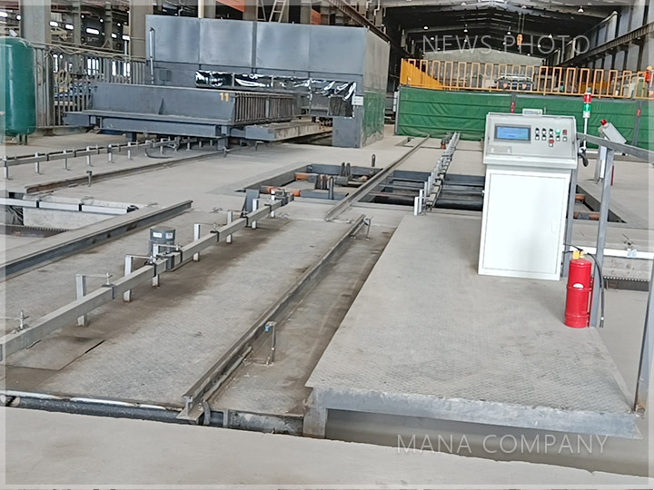 1629871410688660.jpg 現場-擺渡車01.jpg