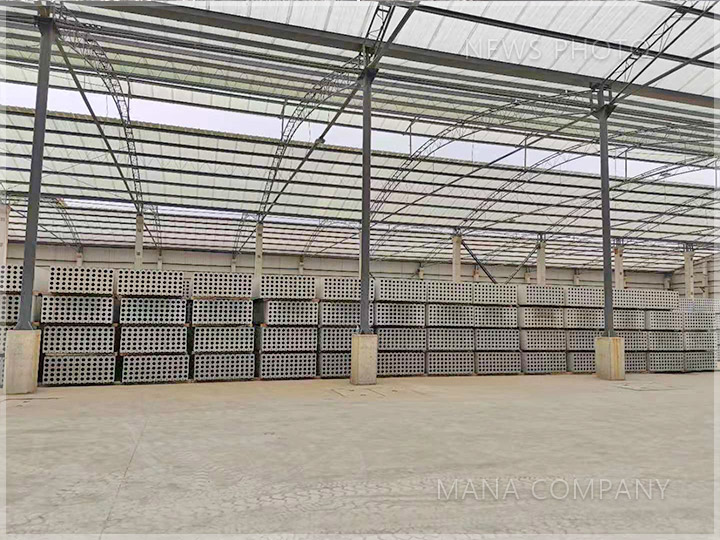 1644397421161337.jpg 客戶石膏墻板線-現(xiàn)場-石膏板材05.jpg